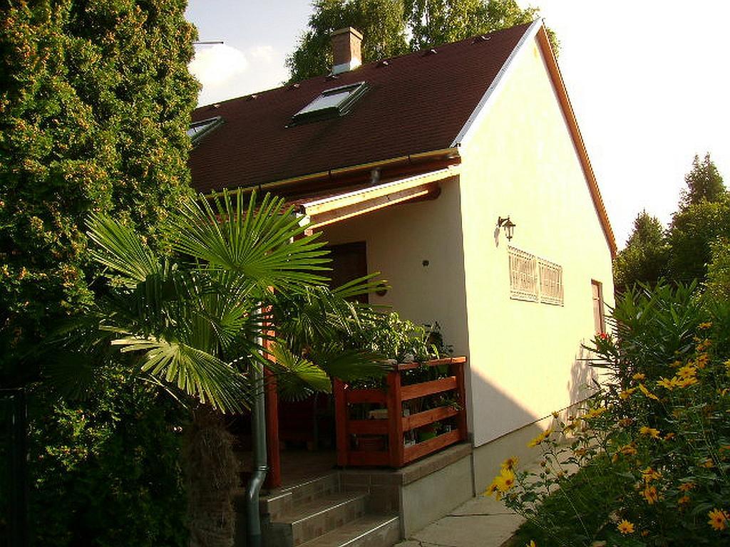 Almos Apartman Siofok Luaran gambar
